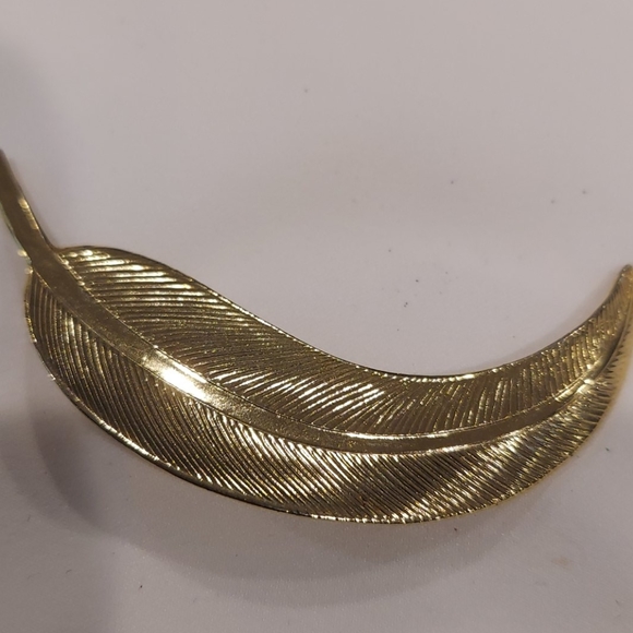 Leaf brooch - Picture 2 of 4